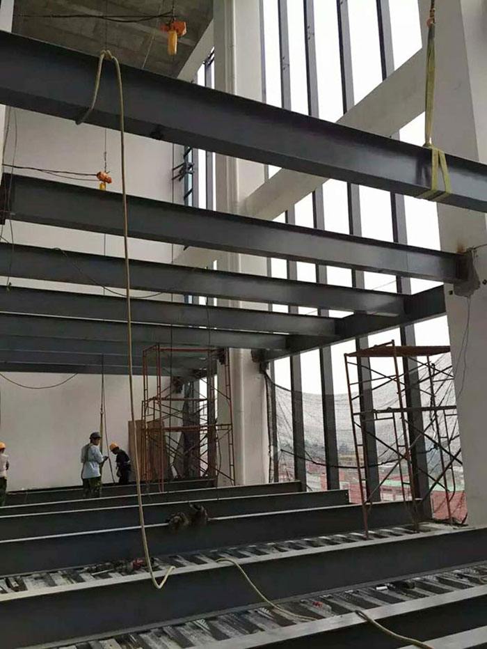 廠房鋼結構夾層搭建施工圖片
